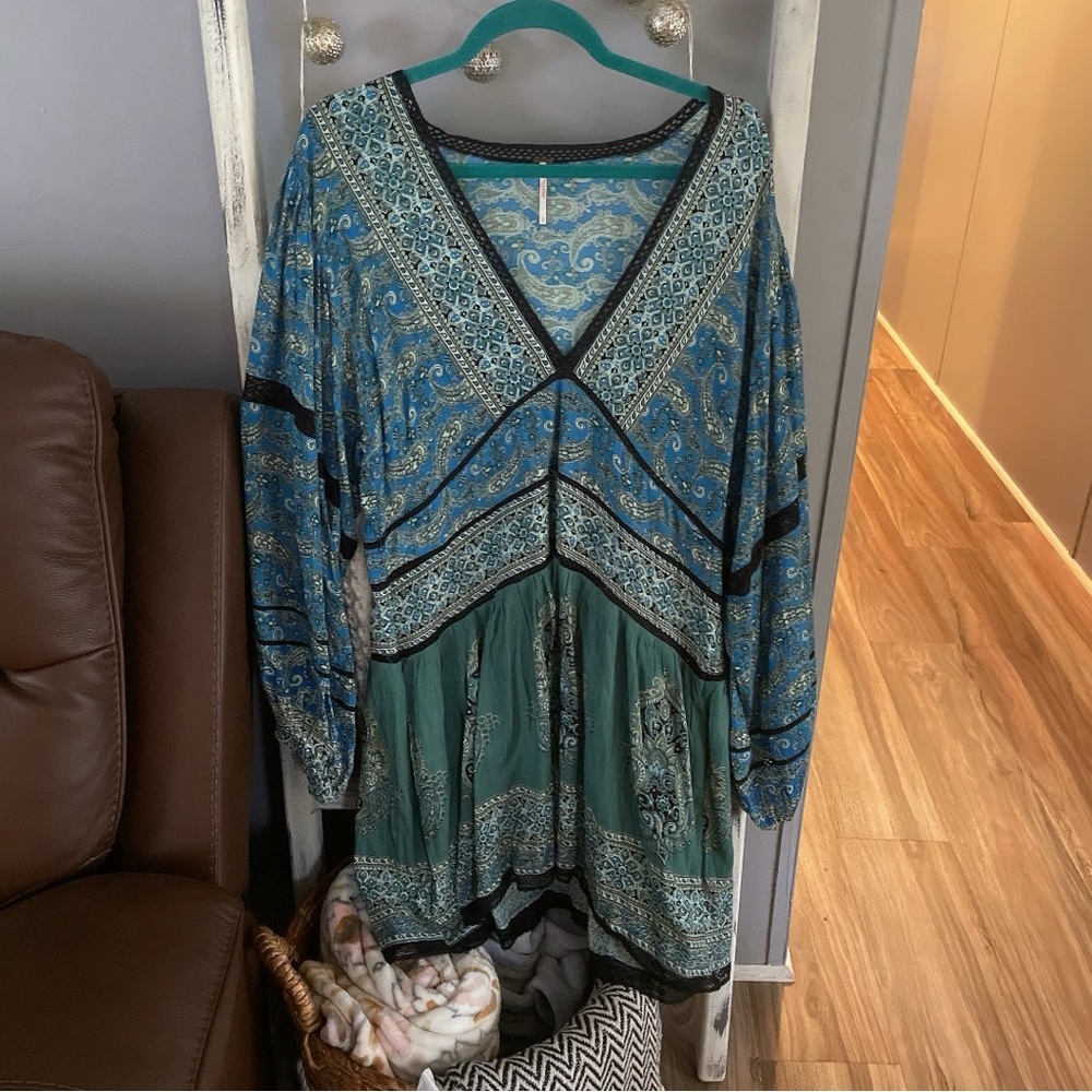 Free People Luna Scarf Print Tunic Size Large - Picture 2 of 8